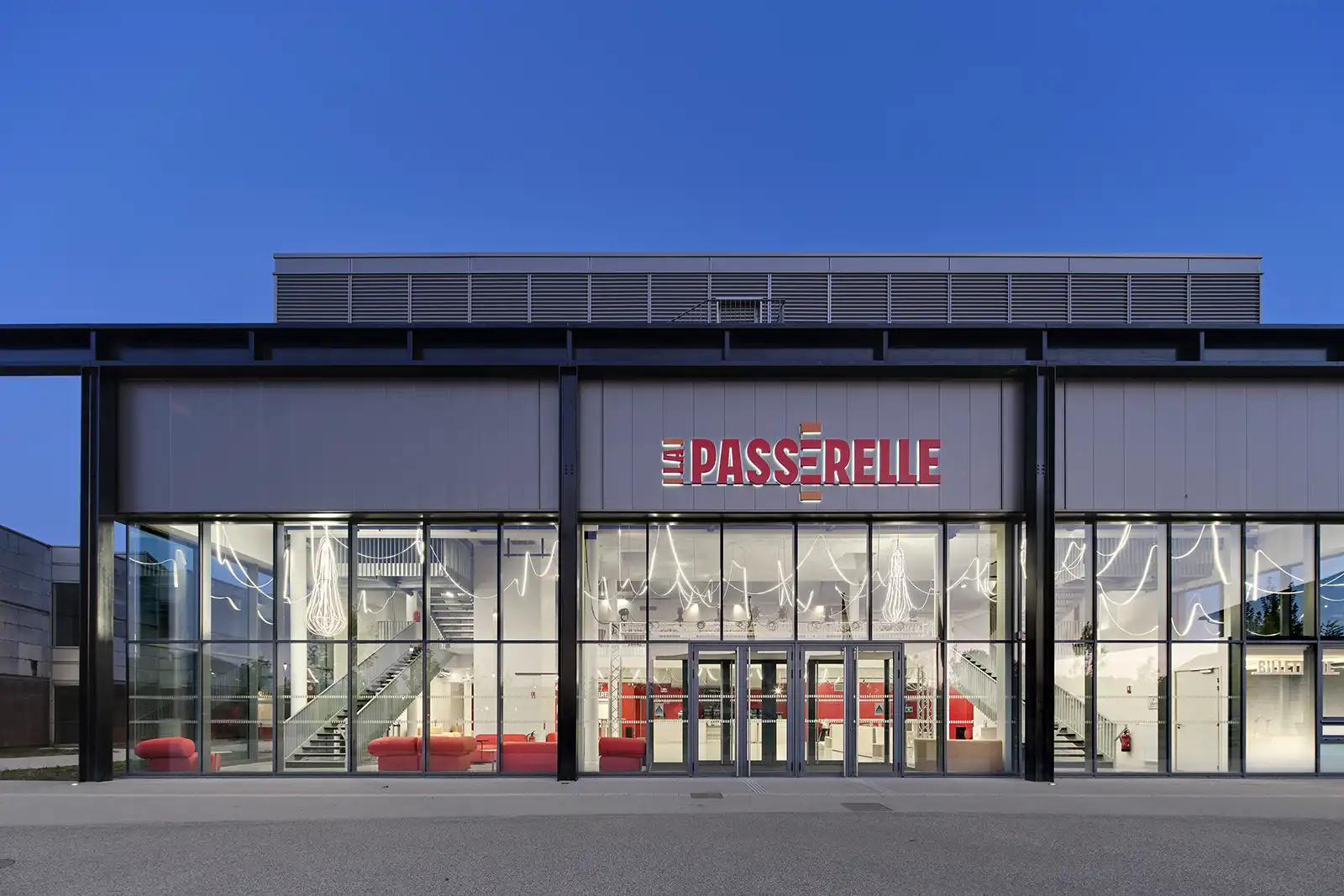 salle de spectacle extérieur 3