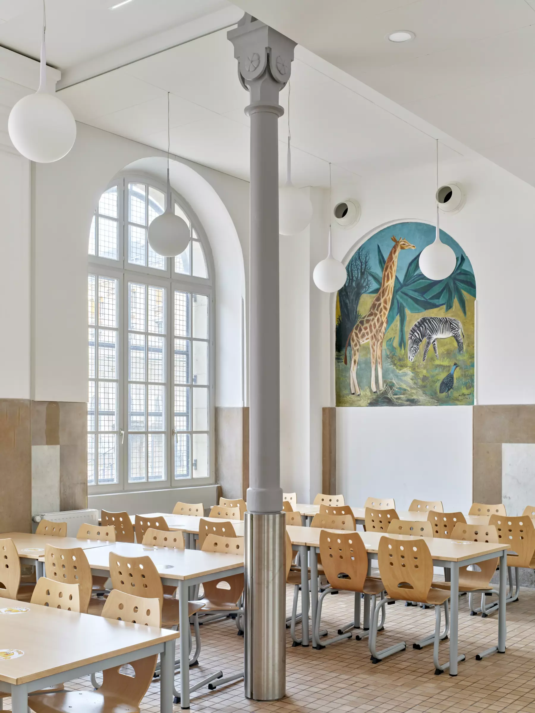 restaurant lycée coltaire paris