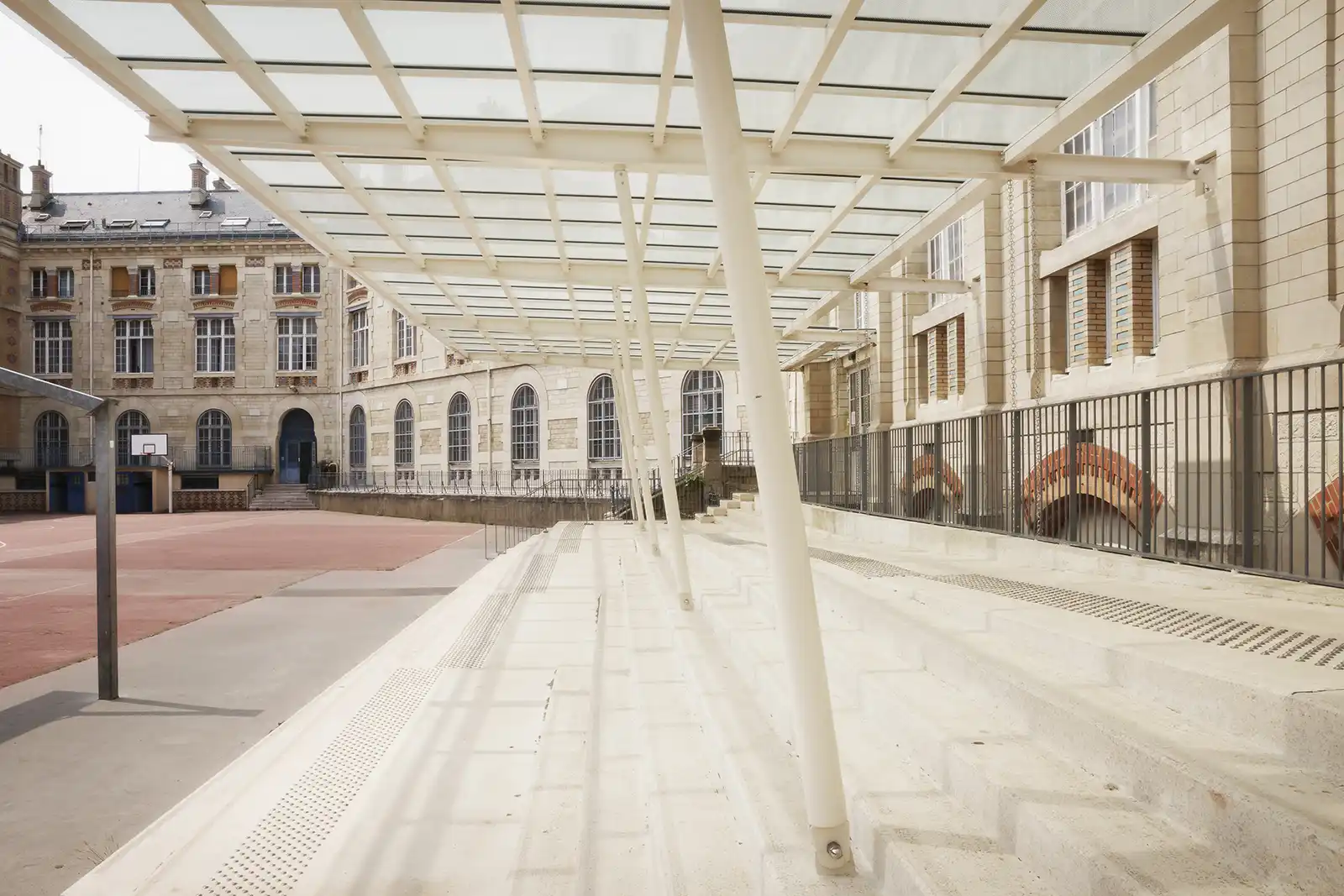 lycée voltaire escaliers