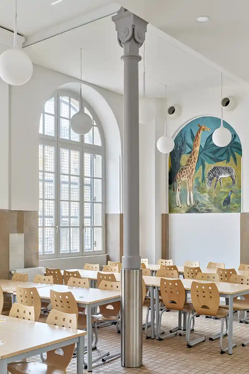 educational building design fresque